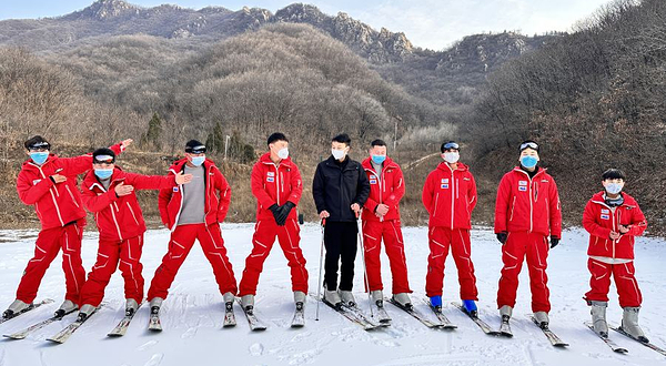 大鸿寨滑雪场