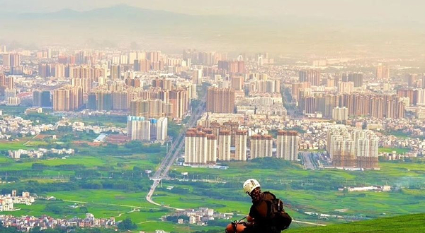 贵港百花山滑翔伞基地