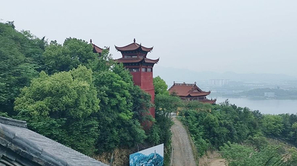 老虎洞山-莲华古寺第 1 张图片