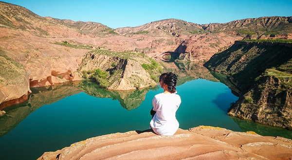 丹霞地貌时光岩风景区