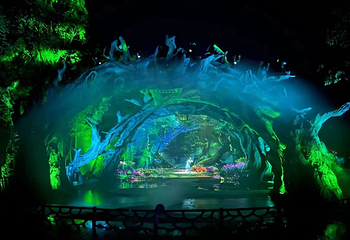 张家界九歌山鬼夜游景区第 12 张图片