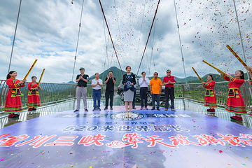 擎天玻璃桥第 29 张图片