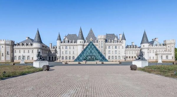 王朝御苑酒堡-博物馆