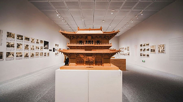 《栋梁-梁思成林徽因学术文献展》