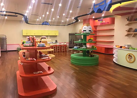 紫清湖狮子星儿童乐园