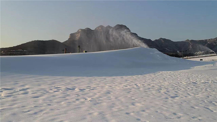 清凉山滑雪场第 1 张图片