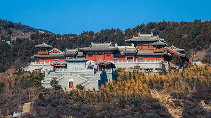 太山龙泉寺第 1 张图片