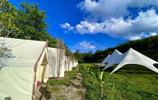 马塘镇热水寨漂流露营基地