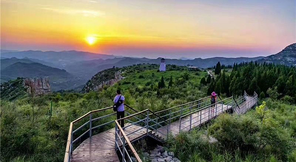 王府荷花窑洞度假区