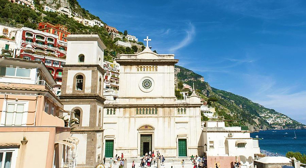 阿马菲圣玛利亚教堂