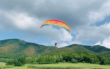 吉林双阳太平滑翔伞飞行营地（鹰之翼航空）第 1 张图片