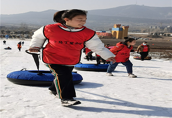 茱萸山滑雪场第 23 张图片