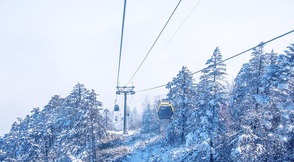 西岭雪山高山观景索道