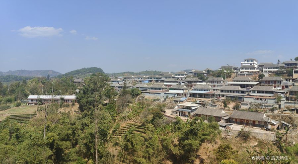 营盘山万亩茶园旅游休闲点