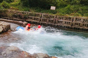 长兴龙川峡谷漂流第 2 张图片