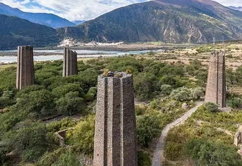 秀巴千年古堡群第 5 张图片