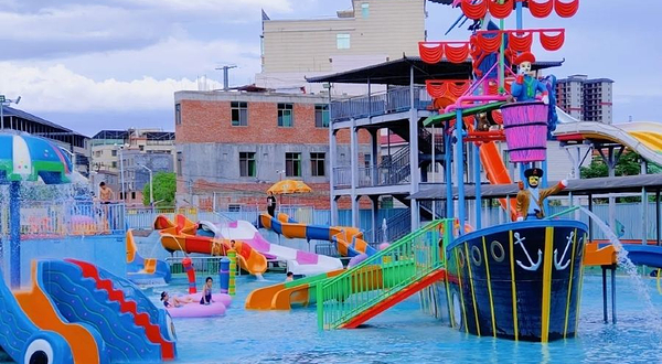 海豚湾水上乐园