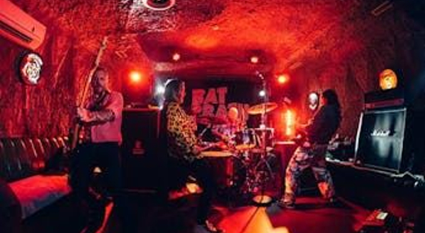 英国曼彻斯特 · Bat Sabbath 致敬Black Sabbath演唱会