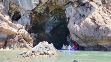 Koh Panak Cave