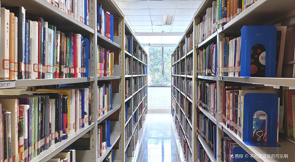 成都市龙泉驿区图书馆