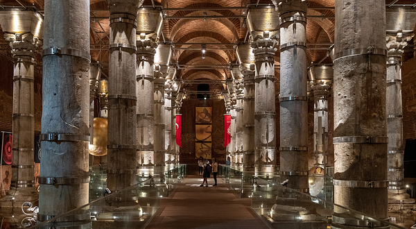 狄奥多西地下宫殿
