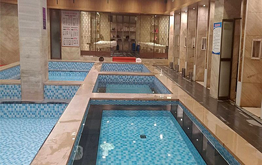 东方泉温泉池第 1 张图片