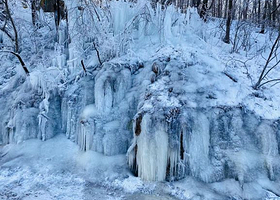 云帽峰(台沟山庄)