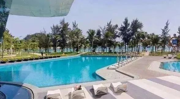 北洛秘境地面露天泳池