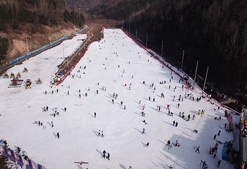 武当国际滑雪场第 37 张图片
