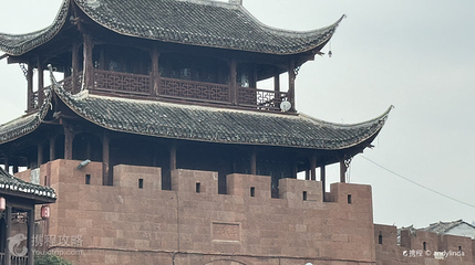 凤凰古城-阜城门第 3 张图片