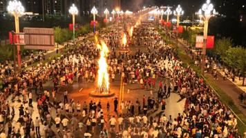 凉山彝族火把节