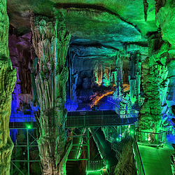 泰安地下龙宫(原泰山大裂谷)