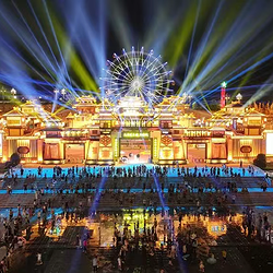 大蜀道不夜三国城