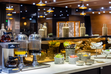 恐龙谷·温泉养生餐厅(恐龙园店)第 3 张图片