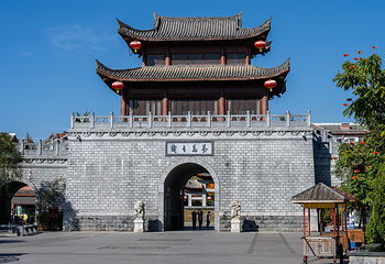 茶马古城旅游小镇第 2 张图片