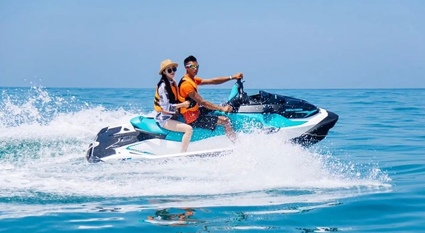 三亚玛瑞纳海上项目俱乐部