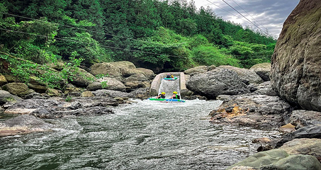瓦屋山景区漂流第 6 张图片