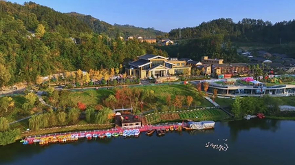 桃花岛夯土小镇景区第 1 张图片