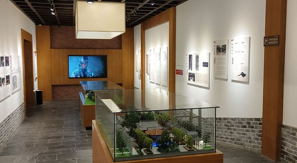 天下武侯祠展览馆