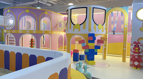 知么开花教育主题广场