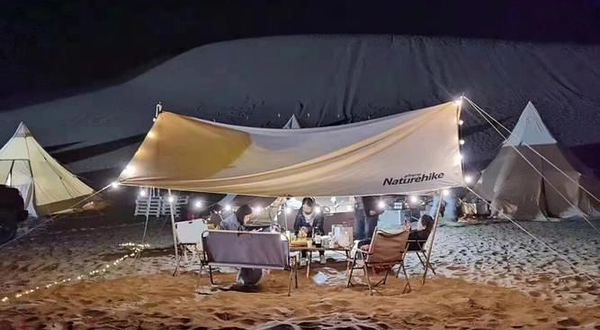 敦煌柏森户外露营基地