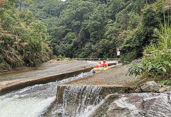 浏阳大围山榴花洞峡谷漂流第 10 张图片