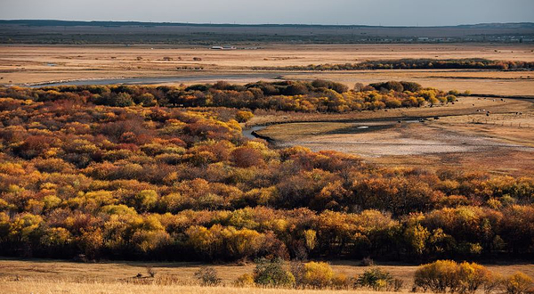 巴彦呼硕旅游景区
