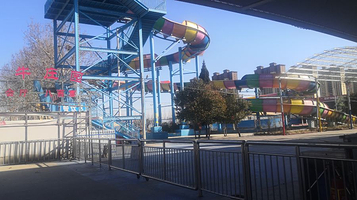 乐达热带雨林水上世界