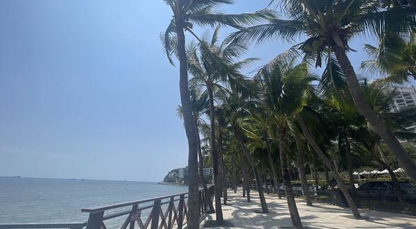 大东海月牙湾风景度假区