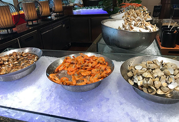 重庆华宇温德姆至尊豪廷大酒店·星璨自助餐厅第 30 张图片