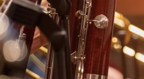 重庆 · 法国钢琴家德斯帕克独奏音乐会《水与光之诗·法兰西的梦幻与印象》