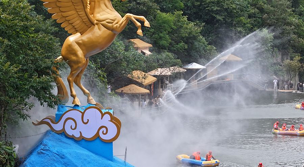 尧山想马河大峡谷漂流