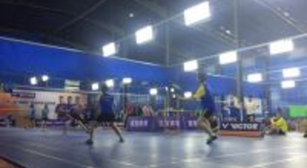 南山科技园文体中心羽毛球馆