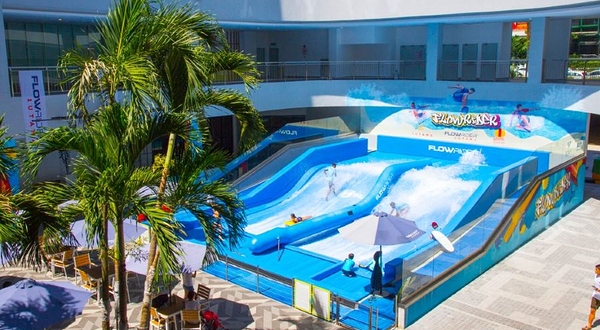 FlowRider室内冲浪公园